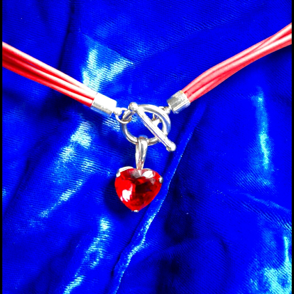 Beautiful red heart necklace with light red band